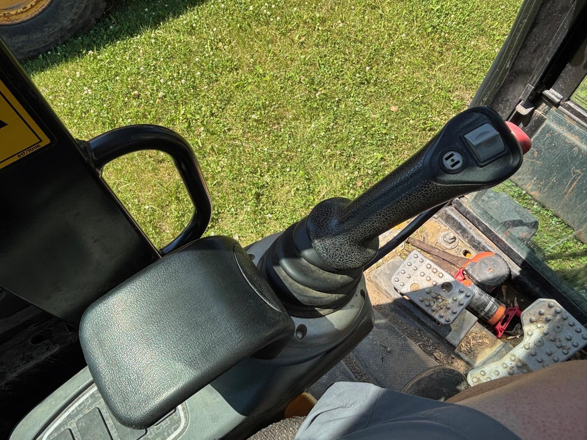 2014 JCB 85Z-1 - Image 23